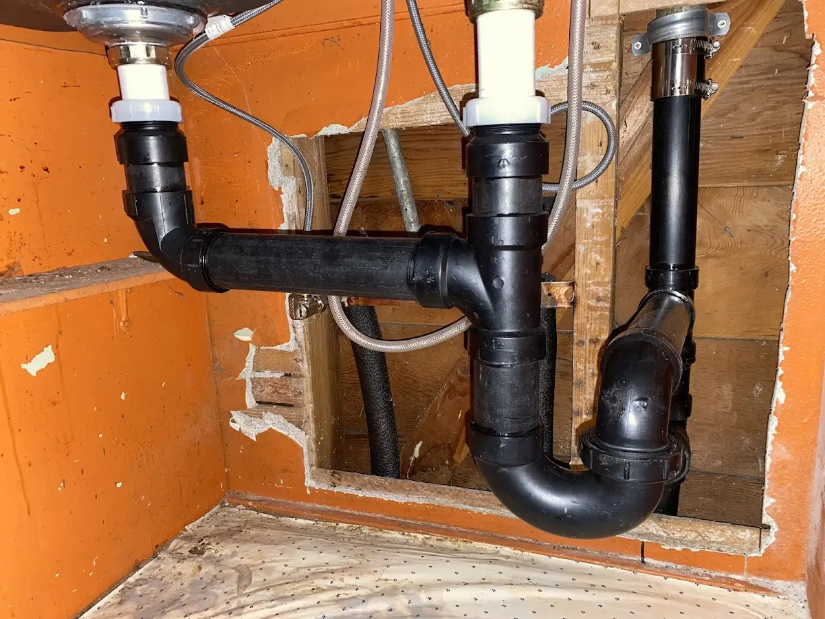 Professional Pipe Bursting equipment and tools on the job in Vergennes